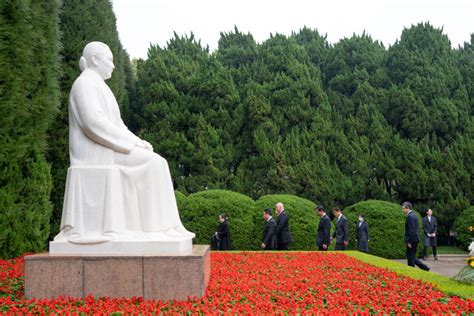 名人墓地|宋庆龄墓